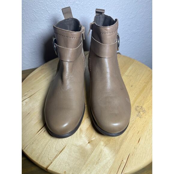 Munro Chestnut Boots Beige Leather Ankle Booties Comfort Travel Western size 7 - Picture 7 of 9